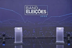 Primeiro debate presidencial de 2026 ocorre neste domingo; veja detalhes