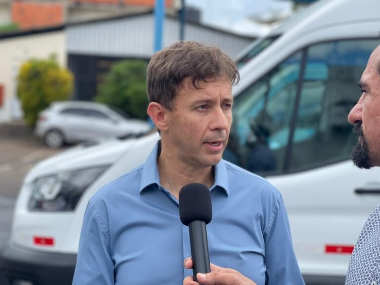 Em 30 segundos, Velloso promete levar cirurgias a todos os municípios
