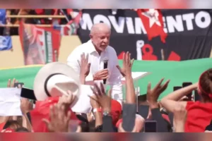 Lula fala sobre saúde e tratamento contra câncer de pele