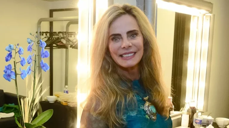 Bruna Lombardi conta por que deixou novelas no auge da fama para criar o filho