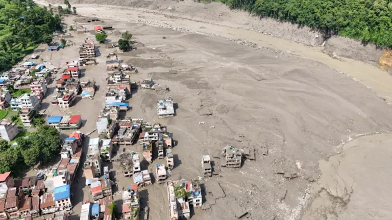 Governo brasileiro lamenta mortes em avalanche no Nepal e na China