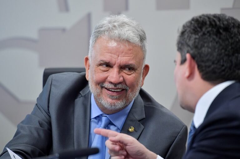 Petecão triplica patrimônio em oito anos e declara quase R$ 4 milhões