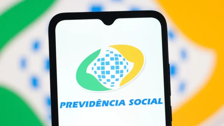 INSS permite aposentadoria aos 55 anos; veja como solicitar