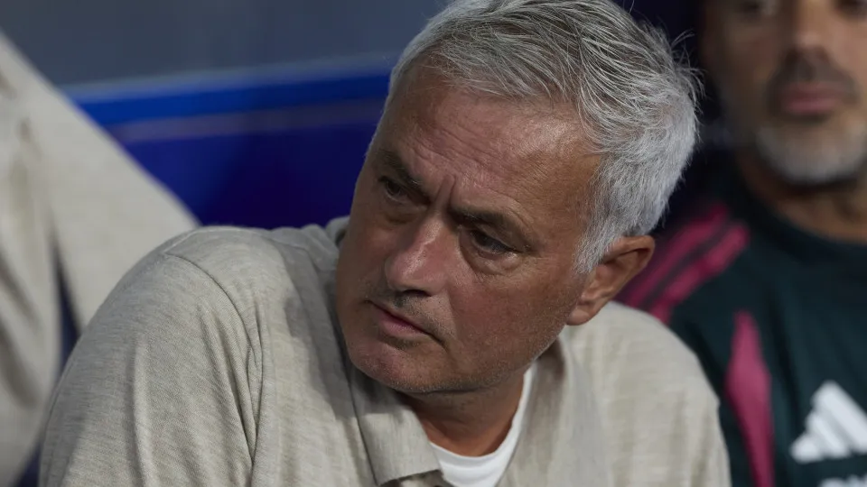 Após R$ 1,5 bilhão em investimentos, Real de Mourinho estreia na Champions