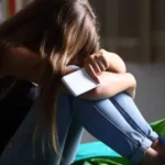 Polícia resgata adolescente de 13 anos em Goiás e prende suspeito de aliciá-la pelo Discord