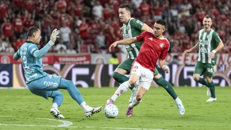 Sob enorme pressão, Internacional visita a Chapecoense em duelo direto no Z-4 do Brasileirão