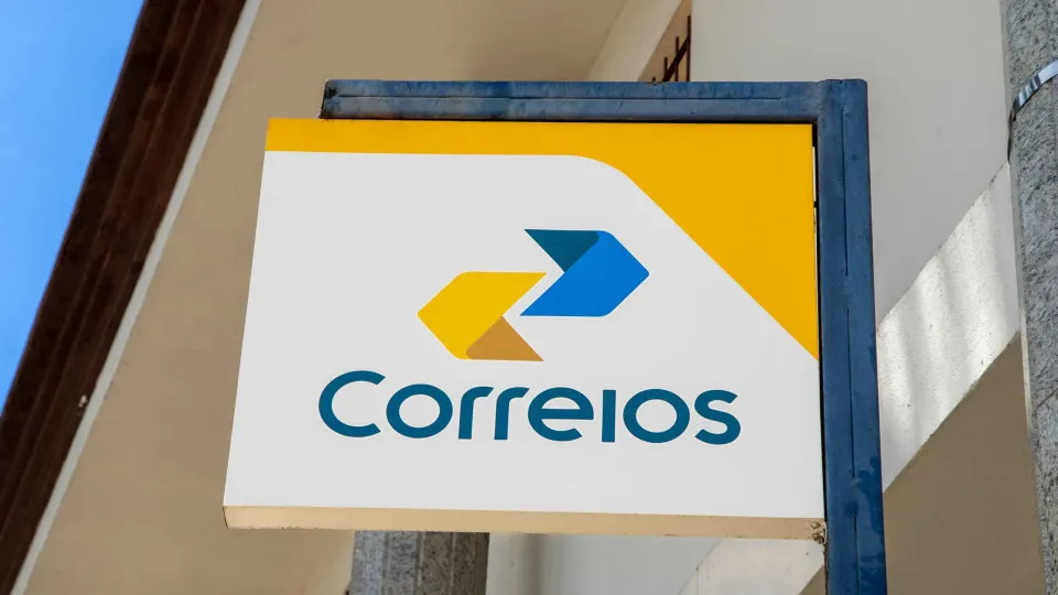 Greve nos Correios: TST determina manutenção de 80% do efetivo
