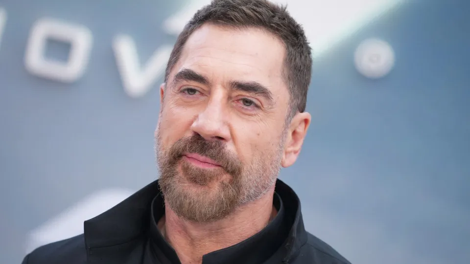 Javier Bardem pede boicote a Ed Sheeran após polêmica do Macklemore