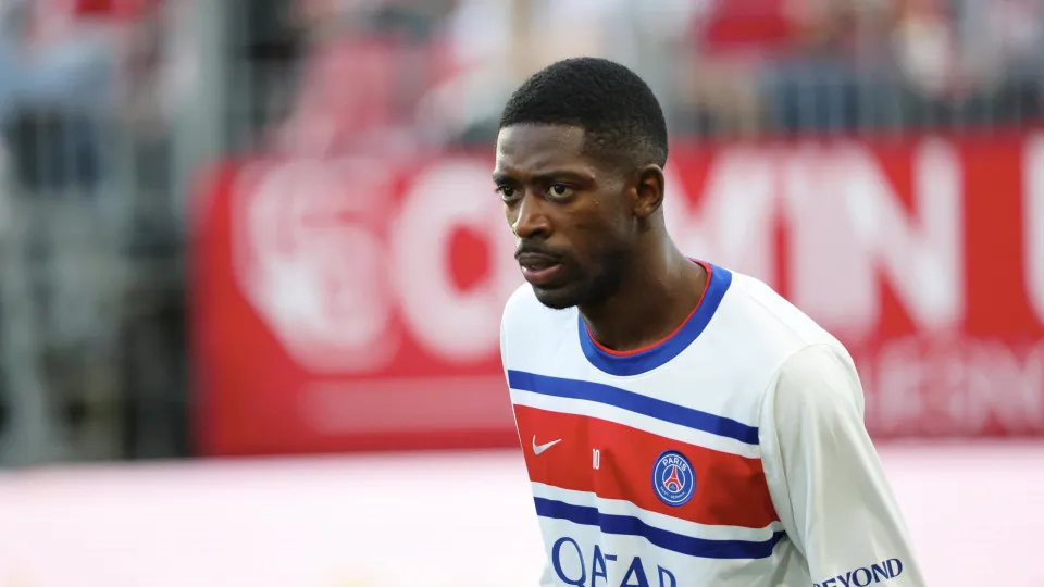 “Nunca fui o escolhido”: Dembélé rebate Mbappé antes da Bola de Ouro