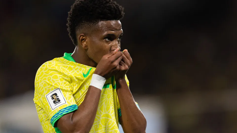 Estêvão tenta se blindar contra lesões para se firmar na seleção brasileira