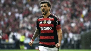 Quase metade dos clubes do Brasileirão estoura cota de estrangeiros para 2027