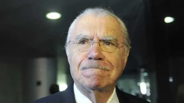 Sarney é internado no Sírio-Libanês, em São Paulo, para tratar pneumonia; quadro é