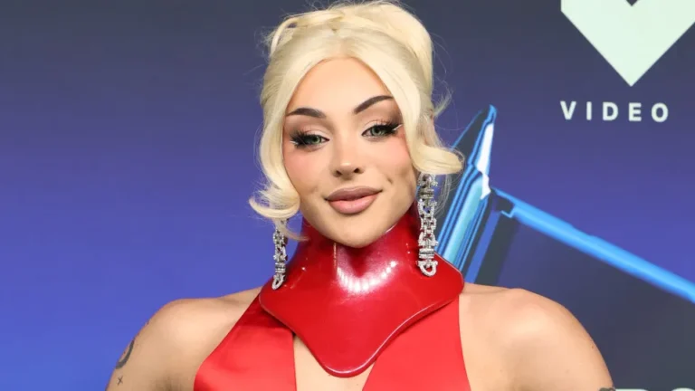 De brigas a looks chocantes: Os momentos mais escandalosos ​​do VMA!