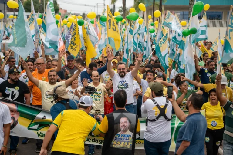 Durante o percurso, Alan também falou sobre o Acre que pretende construir à frente do governo,