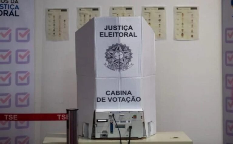 Acre tem um dos horários locais de votação mais cedo do Brasil; entenda