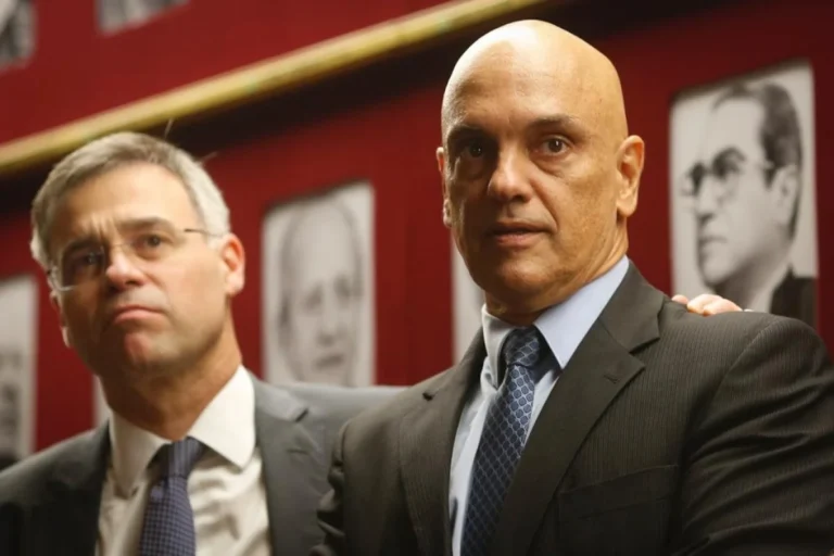Mendonça libera caso que envolve mensagens entre Vorcaro e Moraes para julgamento