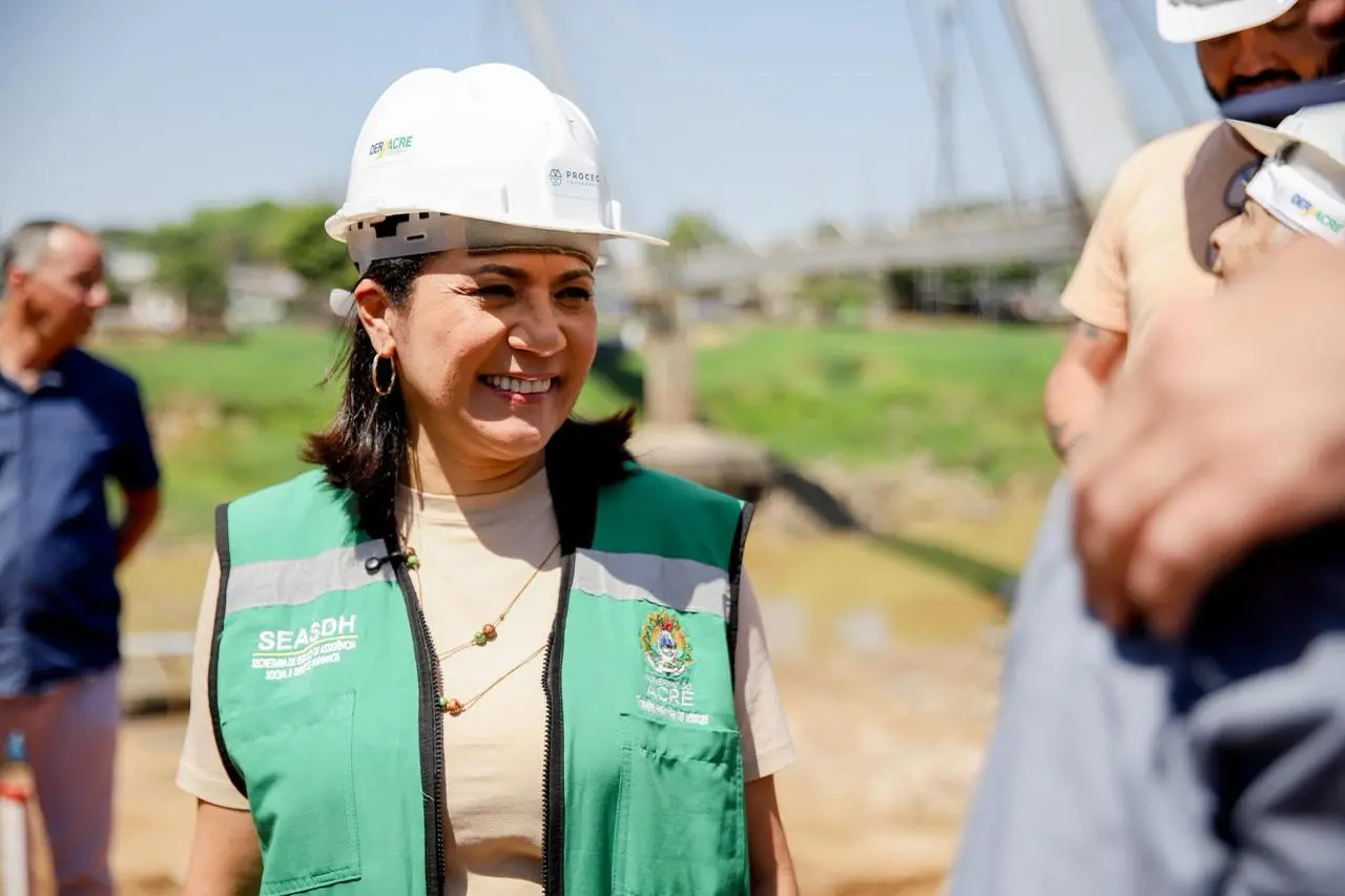 Mailza propõe plano focado em ramais e pontes de concreto no Acre
