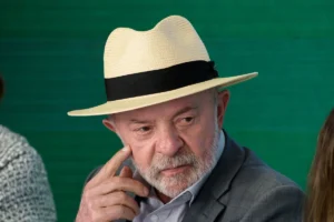 Lula registra menor liderança entre beneficiários do Bolsa Família, aponta pesquisa