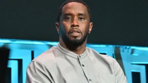 Diddy leva vida de luxo na prisão com massagens, celular ilegal e álcool, diz site