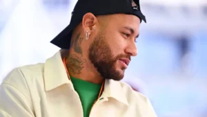 Neymar é criticado após reagir a vídeo que ridiculariza manifestante e cita Marielle Franco