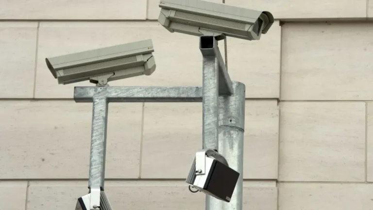 Ministério Público abre procedimento para investigar falha de segurança no Smart Sampa
