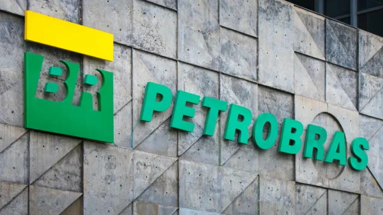 Petrobras bate recorde de produção de diesel no terceiro trimestre